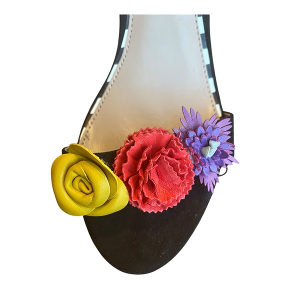 Betsey Johnson Fluer Dress high heel flowery Sandals size 9. Unique - Picture 8 of 11